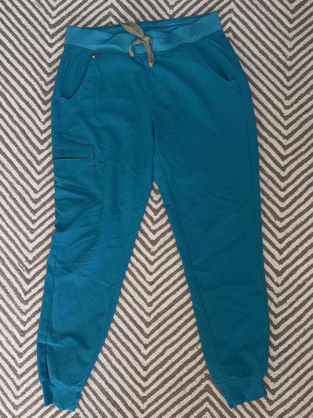 Figs Women’s Teal Blue Zamora Jogger Scrub Pants size S